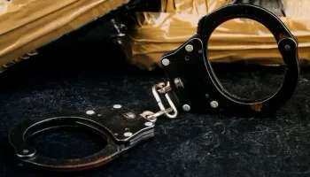 На семь лет лишения свободы осуждена закладчица в Петропавловске-Камчатском