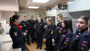 Со спецификой работы полицейских следователей и криминалистов ознакомились студенты Камчатки