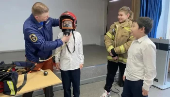 Профилактические занятия по безопасности для учащихся продолжают проводить в Камчатском крае