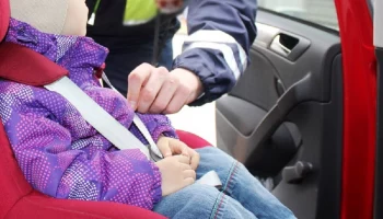 Увеличены штрафы за нарушение правил перевозки детей в автомобилях
