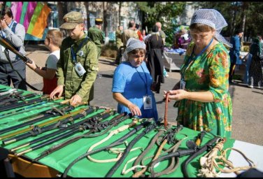 Выступили на фестивале «Дальневосточный круг» в Амурской области казаки с Камчатки 0