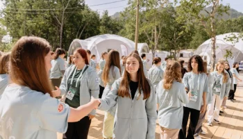 Летние профильные смены пройдут в образовательном центре «Экосистема» на Камчатке Летние профильные смены пройдут в образовательном центре «Экосистема» на Камчатке