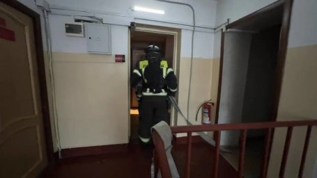 Совместные пожарно-тактические занятия провели Росгвардия и МЧС России на Камчатке 4