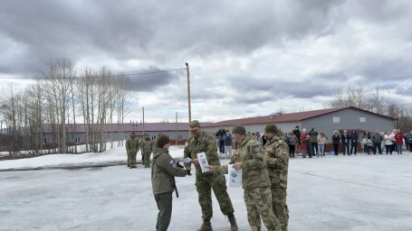 Торжественным митингом отметили 81-ю годовщину Победы в центре ВОИН на Камчатке 9
