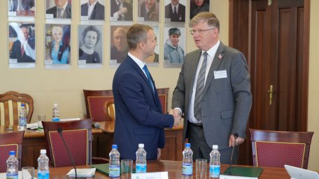 Первый день конференции Ассоциации сибирских и дальневосточных городов прошел в Петропавловске-Камчатском 11