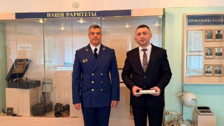 После успешного прохождения стажировки принял присягу помощник прокурора в Усть-Камчатске 0