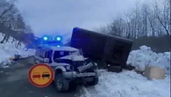 Наезд на вагончик для временного проживания совершил 73-летний водитель автомобиля Mitsubishi Pajero на Камчатке Наезд на вагончик для временного проживания совершил 73-летний водитель автомобиля Mitsubishi Pajero на Камчатке