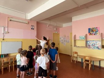 Навыки поведения при землетрясении отрабатывают дошкольники Камчатки 0