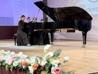 65-летний юбилей отметил колледж искусств на Камчатке 5