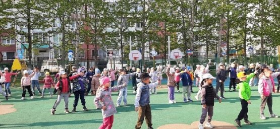 Физкультурные занятия на свежем воздухе проводят в детских садах столицы Камчатки 4