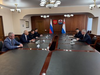 Пограничное управление ФСБ России с 80-ой годовщиной со дня образования поздравил губернатор Камчатки 2