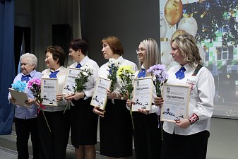 Дополнительная поддержка за трудовые достижения ожидает педагогов Камчатки 3