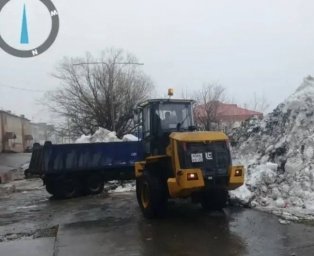 Состояние центральных магистралей в условиях непогоды пытаются отслеживать дорожные службы Петропавловска-Камчатского 5