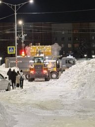 Плановая работа по расчистке города от последствий циклона проводится в Петропавловске-Камчатском 1