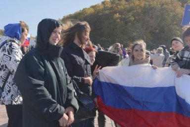Митинг в поддержку проведения референдумов о присоединении к России прошел в столице Камчатки 0
