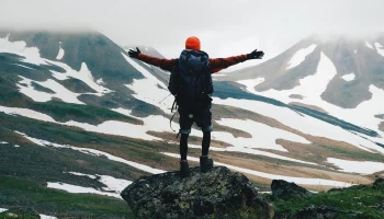 Средняя стоимость турпакета достигла 143,3 тысячи рублей на Камчатке Средняя стоимость турпакета достигла 143,3 тысячи рублей на Камчатке