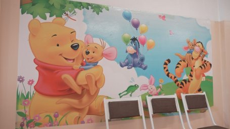 Врачи во время землетрясения принимали роды  и выводили мамочек из здания больницы на Камчатке 1