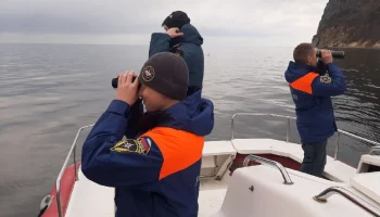 На Камчатке спасатели искали троих пропавших мужчин в районе бухты Русской