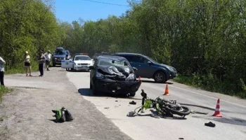На Камчатке байкер погиб на дороге, выехав на полосу встречного движения