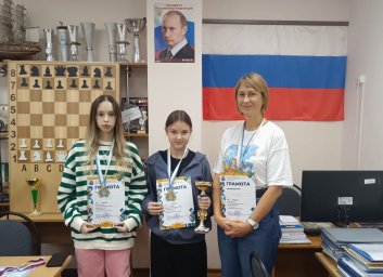 Более 40 спортсменов участвовали в шахматном блицтурнире, состоявшемся в Петропавловске-Камчатском 0