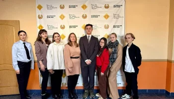 Студенты побывали на экскурсии в Госавтоинспекции Камчатского края Студенты побывали на экскурсии в Госавтоинспекции Камчатского края