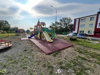 Завершился третий этап благоустройства площадки по улице Советской в селе Николаевка на Камчатке 1