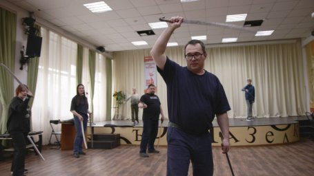 Искусству владения шашкой обучают жителей Камчатки 7