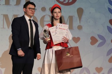 Победителей фестиваля &laquo;Россия в сердце моём&raquo; наградили на Камчатке 9