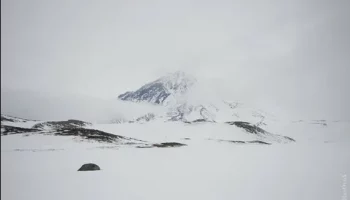 Операцию по вызволению трёх застрявших туристов провели ночью спасатели на Камчатке