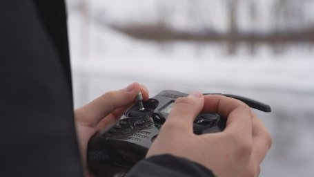 Азы управления дронами на базе центра &laquo;Воин&raquo; освоили студенты Камчатского края 1