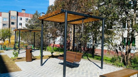Благоустройство дворов в рамках федеральной программы продолжается в Петропавловске-Камчатском 6