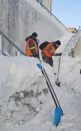 Борьба со снегом продолжается в Петропавловске-Камчатском 5