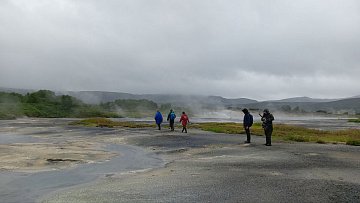 Обложку октябрьского выпуска престижного научного журнала mSystems украсило фото горячего источника с Камчатки 1 Обложку октябрьского выпуска престижного научного журнала mSystems украсило фото горячего источника с Камчатки 1