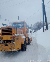 Коммунальные бригады сосредоточены на очистке внутриквартальных проездов и территорий у домов в Петропавловске-Камчатском 0