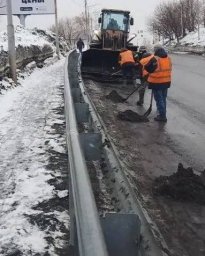 Плановые работы по очистке улиц продолжаются в Петропавловске-Камчатском 2