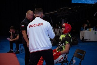 Серебряную медаль на Кубке мира по кикбоксингу завоевал студент государственного технического университета на Камчатке 3