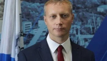 В связи с уходом в отставку обратился к жителям экс-глава Петропавловска-Камчатского