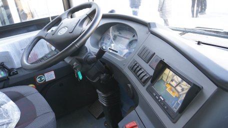 В столице Камчатки новые автобусы вышли на линии городского пассажирского транспорта 13
