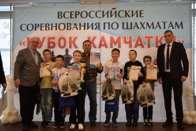 Эффектно выступили во всероссийских соревнованиях по шахматам юные жители Камчатки 6