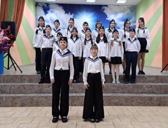 Патриотические мероприятия к юбилею Победы организовали школьники и педагоги Петропавловска-Камчатского 0