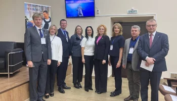 Медицинская конференция в рамках проекта «Территория рождения» начала свою работу на Камчатке