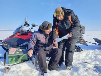 Рыбаки продолжают выходить на лёд в Камчатском крае 4