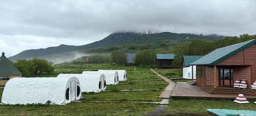 Установлены понтонные пирсы на Курильском озере к началу турсезона на Камчатке 6