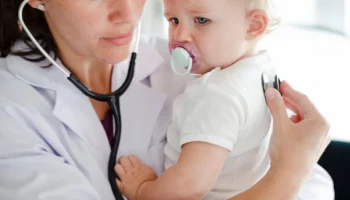 Специальность неонатолога: кто помогает новорождённым в первый месяц жизни