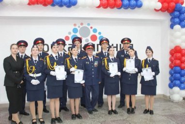 Десять учеников приведены к кадетской клятве в школе Петропавловска-Камчатского 3