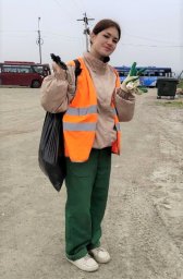 230 мешков с мусором собрали трудовые отряды «Молодой Петропавловск» в Заозерном 4