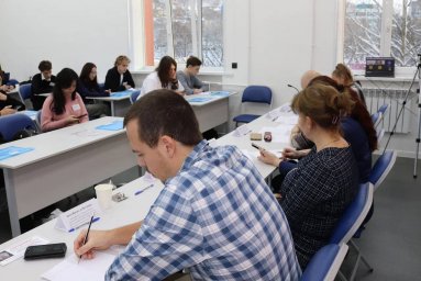 Финальный этап городского конкурса юных переводчиков прошел в государственном университете на Камчатке 0