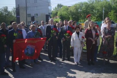 Памятный знак герою России Александру Попову открыли в столице Камчатки 0