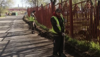 Городская администрация контролирует уборку в Петропавловске-Камчатском Городская администрация контролирует уборку в Петропавловске-Камчатском