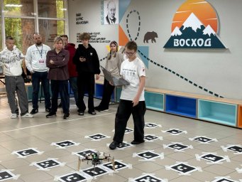 Системы мониторинга паводков и «красных приливов» разработали юные исследователи Камчатки 1